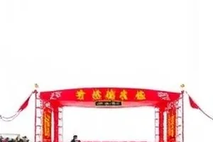 《浮光札记》封面：书页上跳动的浮光